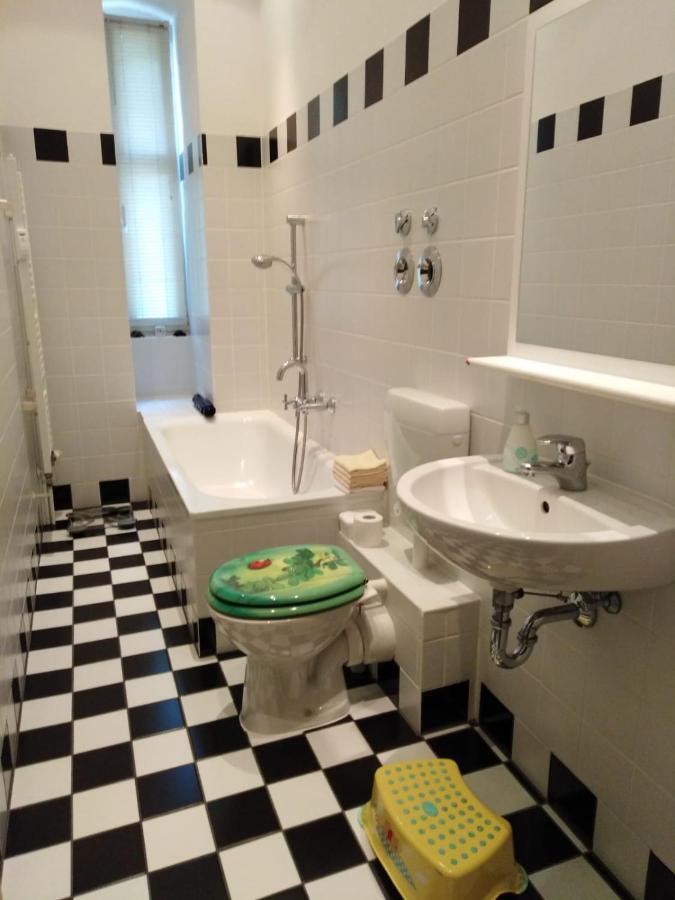 Wohnung 15 Berlin Bagian luar foto